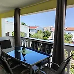 Pensión Bresina Povljana