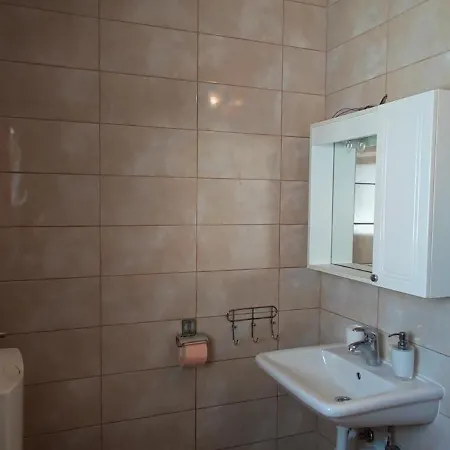 Guest house Bresina