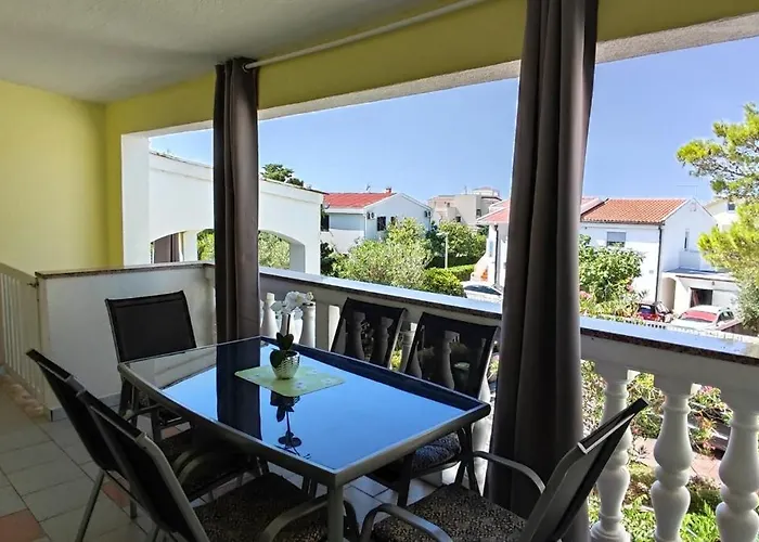 Pensionat Bresina Povljana